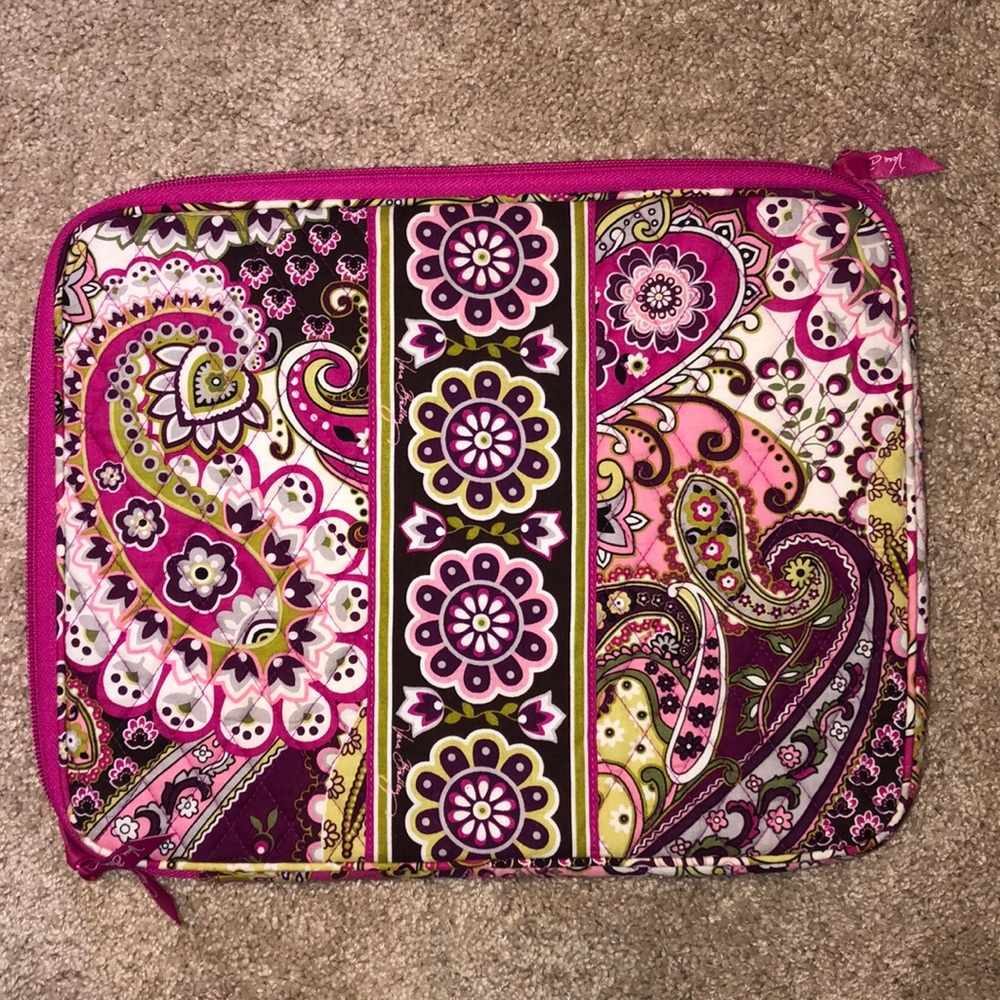 Vera Bradley Very Berry Paisley laptop case